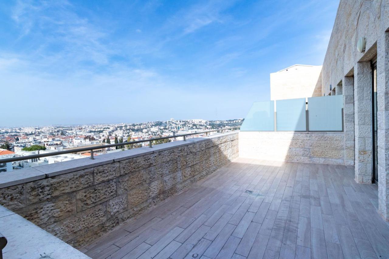 The Haneviim Court - Isrentals Jerusalén Exterior foto