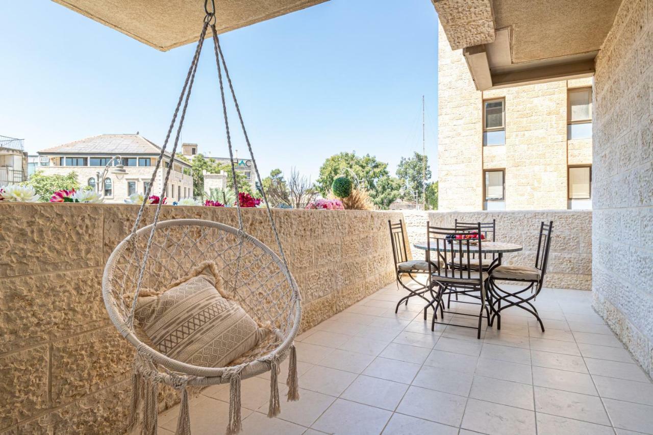 The Haneviim Court - Isrentals Jerusalén Exterior foto